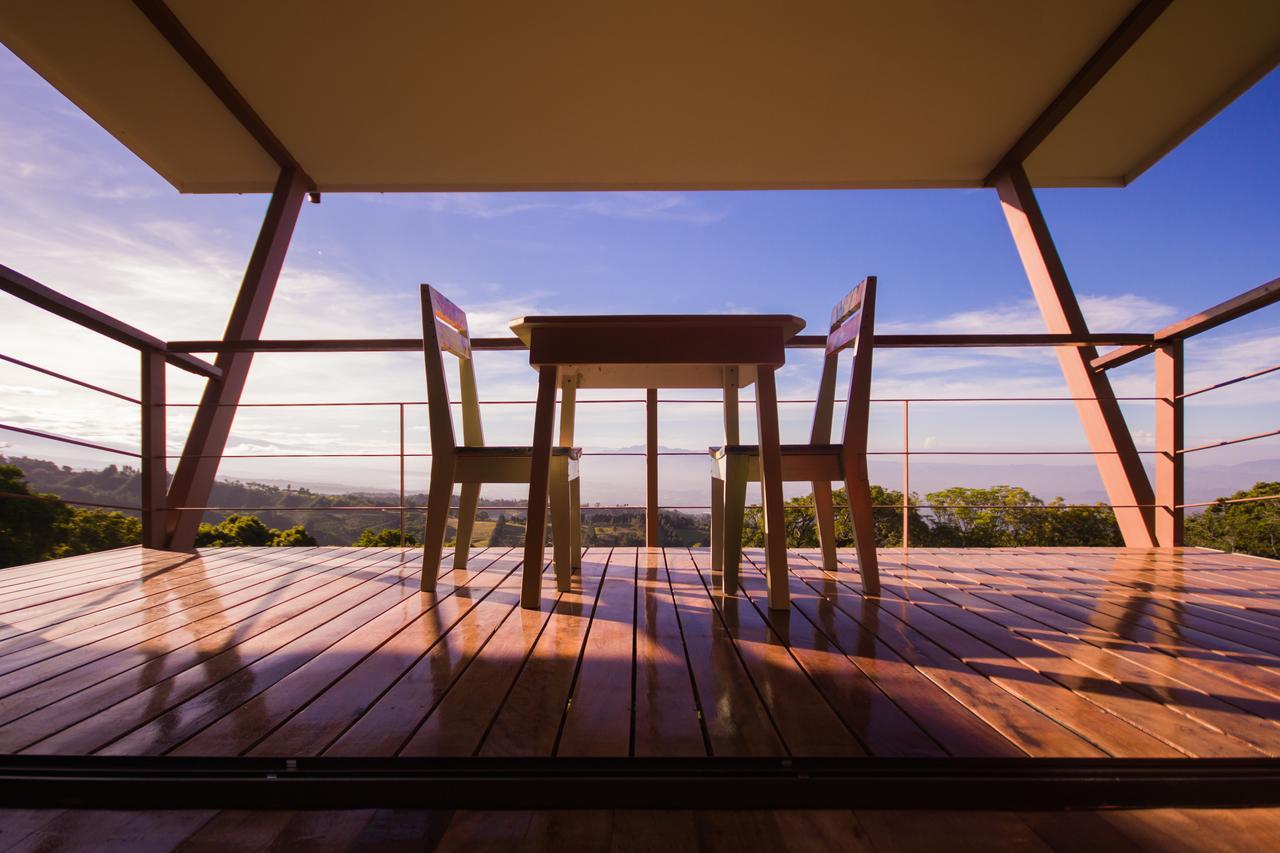 Chayote Lodge Zarcero Exterior photo