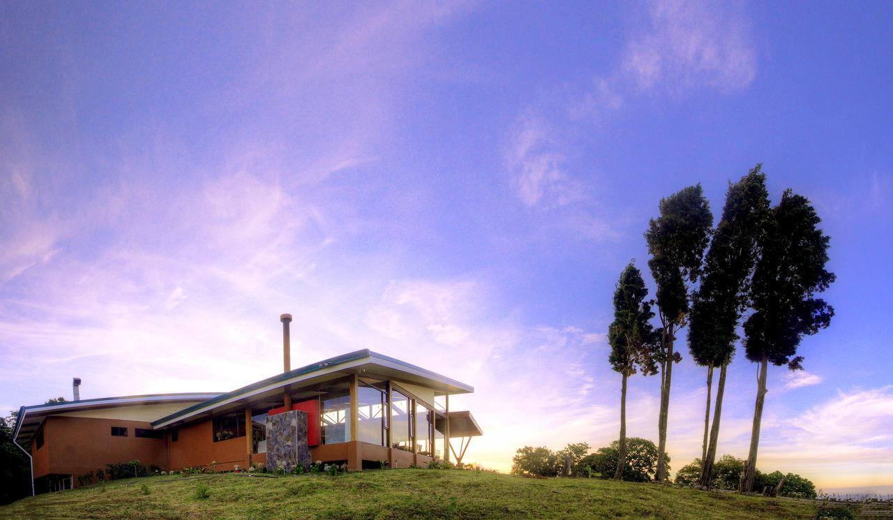 Chayote Lodge Zarcero Exterior photo
