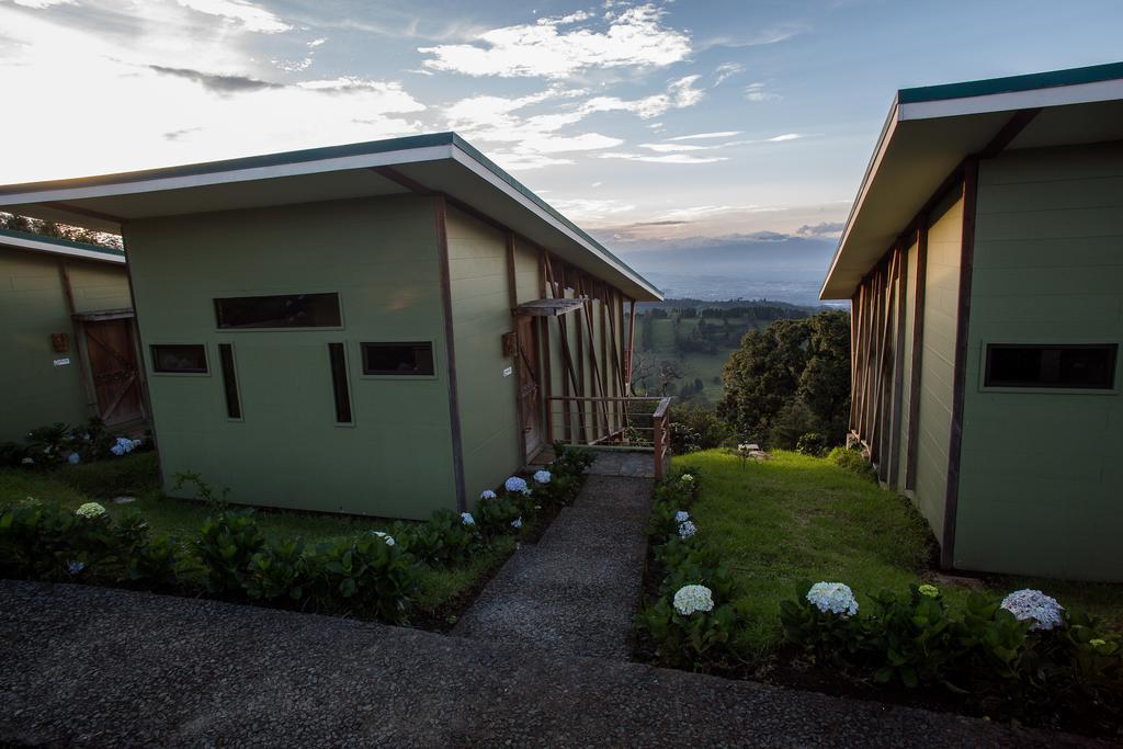 Chayote Lodge Zarcero Exterior photo