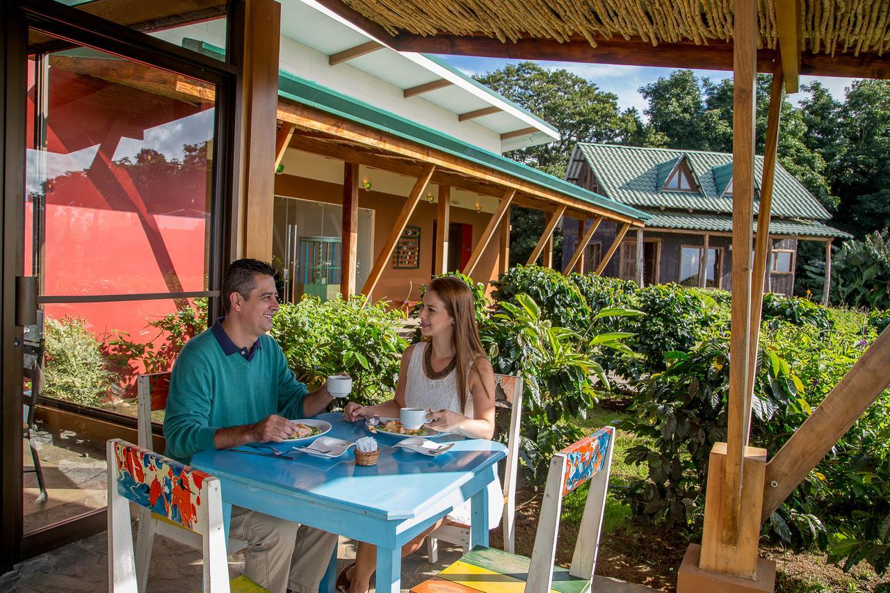 Chayote Lodge Zarcero Exterior photo