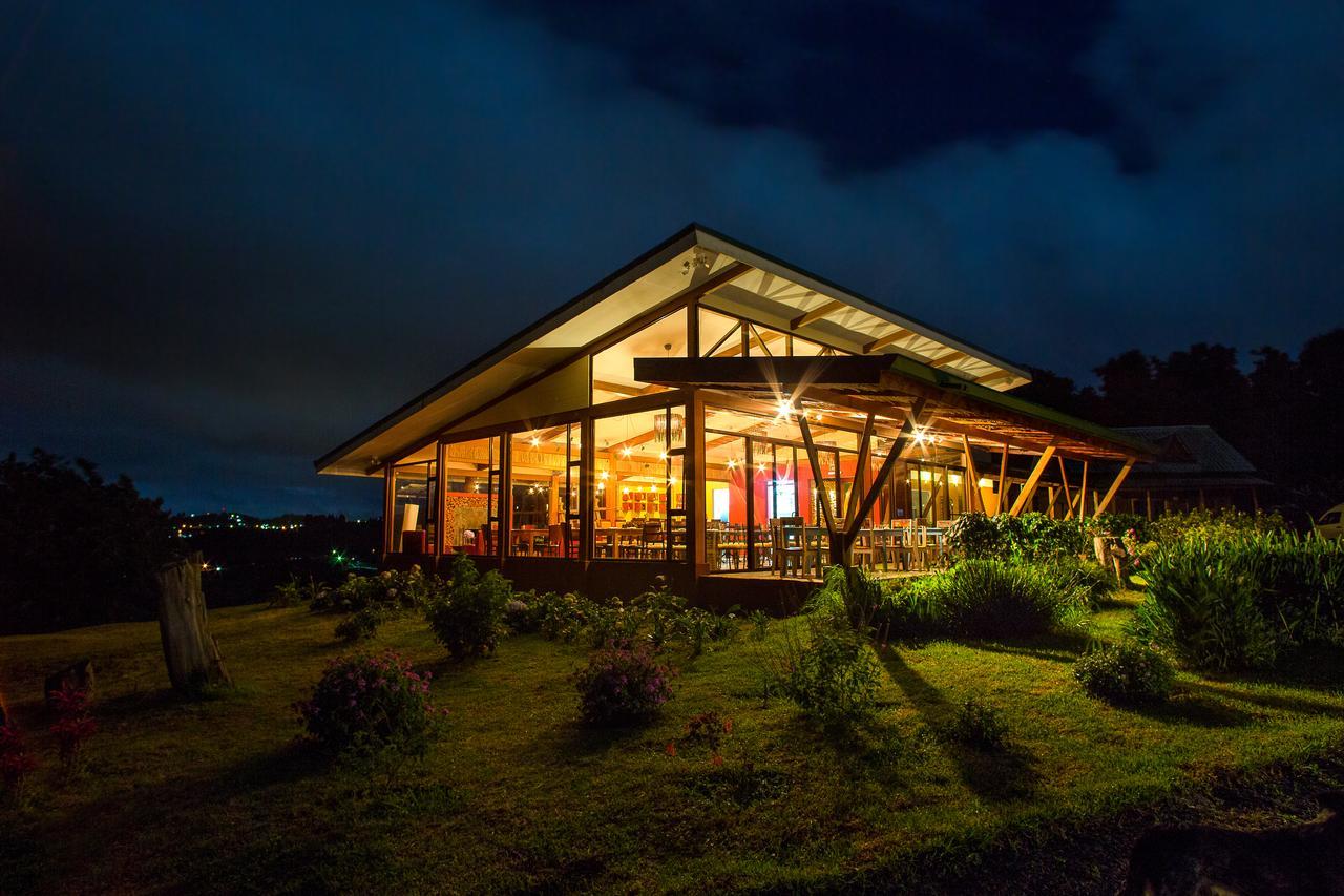 Chayote Lodge Zarcero Exterior photo
