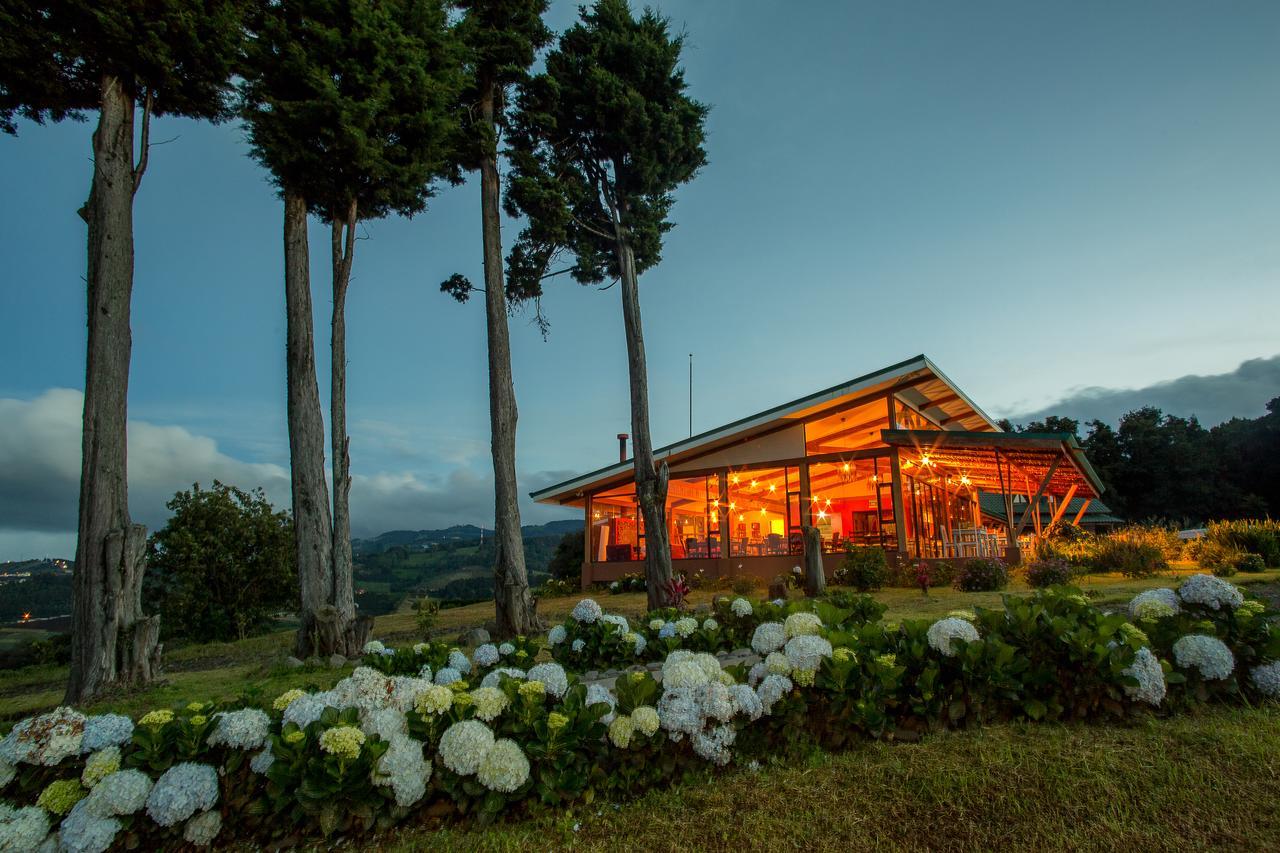Chayote Lodge Zarcero Exterior photo