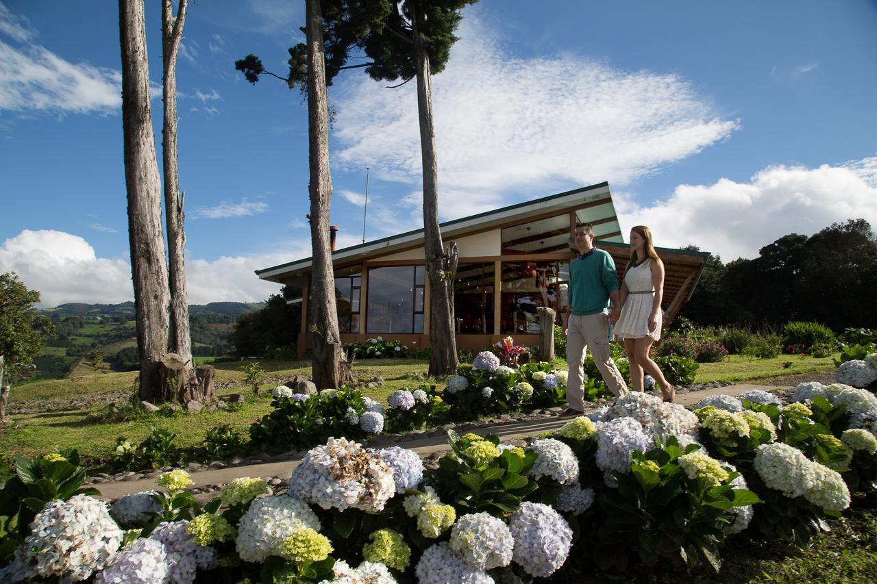 Chayote Lodge Zarcero Exterior photo